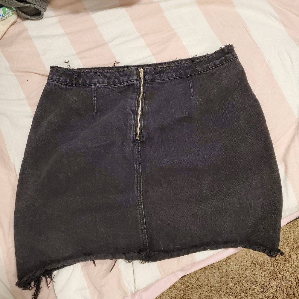 Misguided black ripped skirt